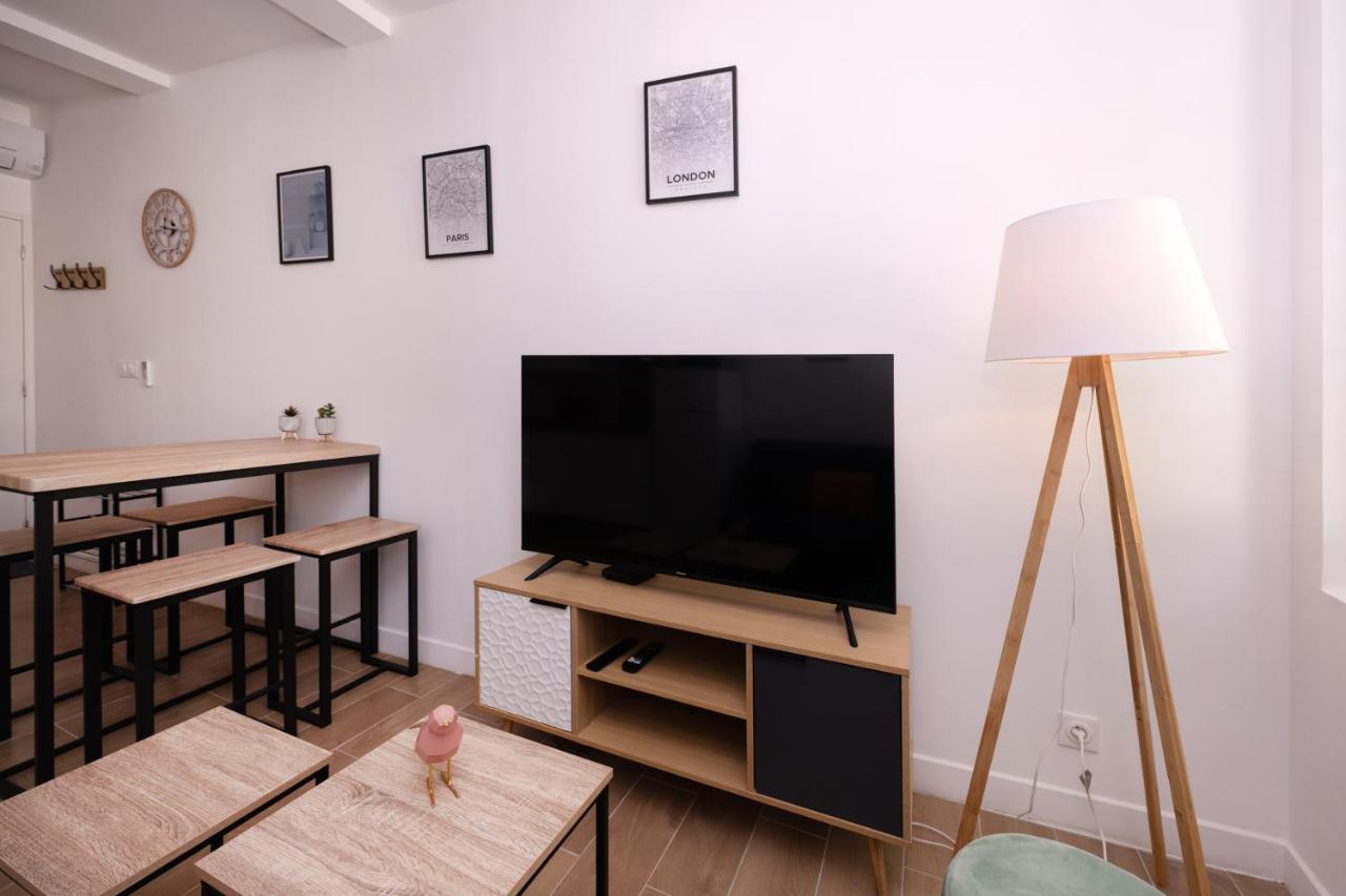 Le Nostradamus - Magnifique Appartement Cours Principal Plein Centre Avec Parking ซาลง-เดอ-โพรวองซ์ ภายนอก รูปภาพ