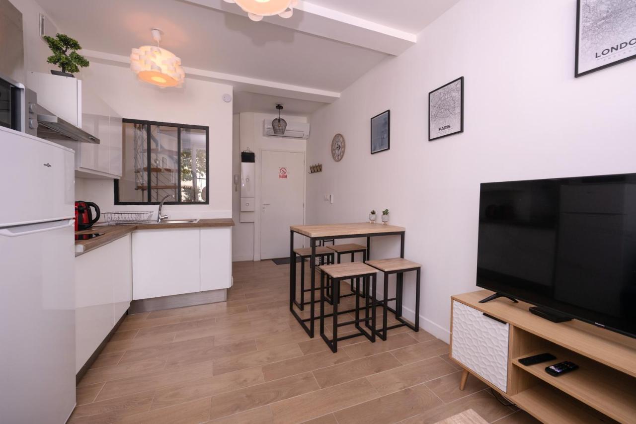 Le Nostradamus - Magnifique Appartement Cours Principal Plein Centre Avec Parking ซาลง-เดอ-โพรวองซ์ ภายนอก รูปภาพ