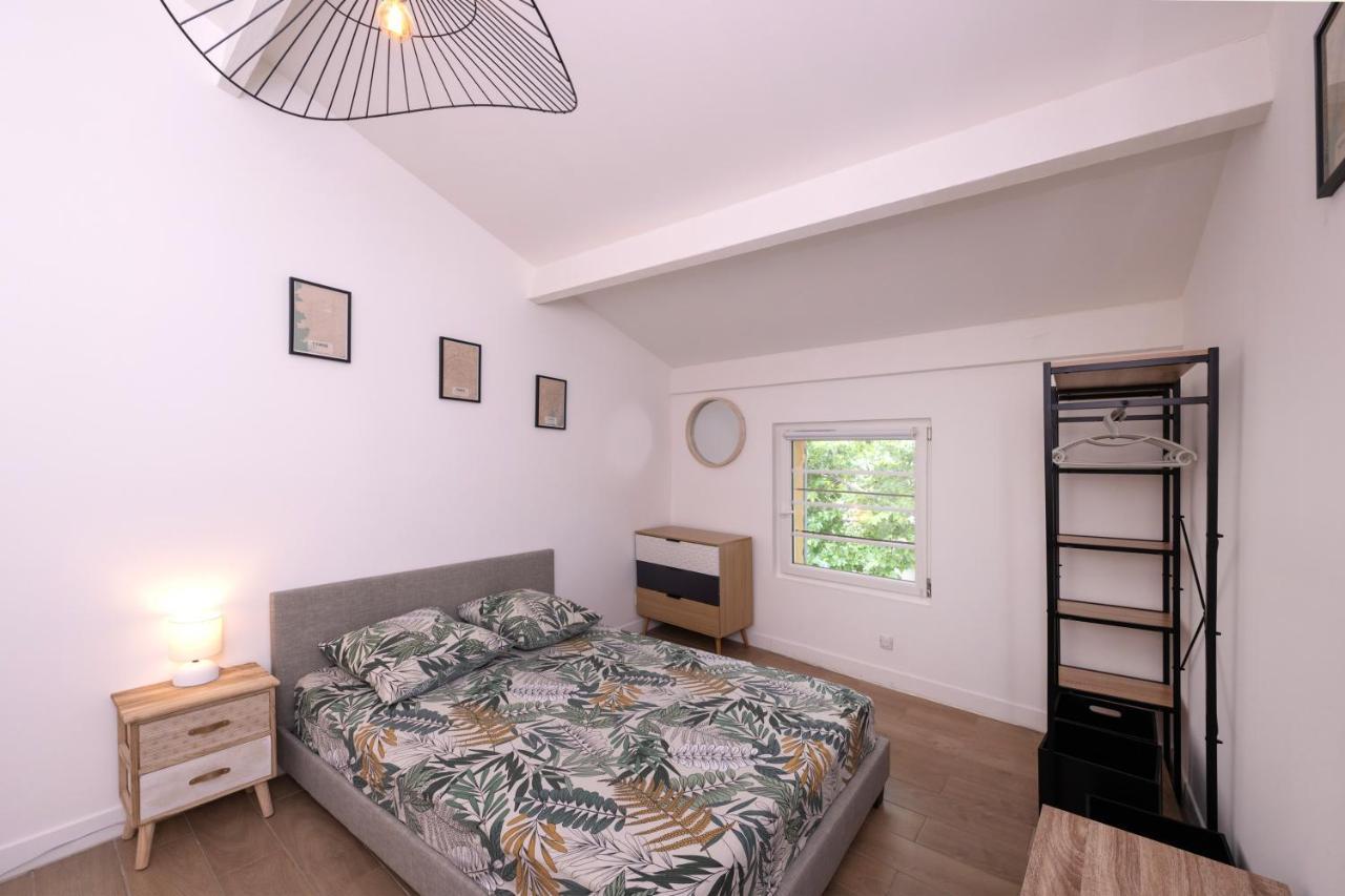 Le Nostradamus - Magnifique Appartement Cours Principal Plein Centre Avec Parking ซาลง-เดอ-โพรวองซ์ ภายนอก รูปภาพ
